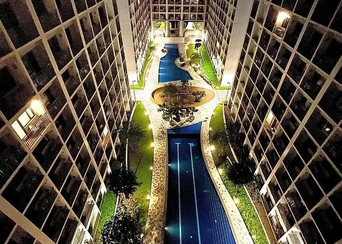 Shore D13 Shortwalk Mall Of Near Airport * Manilla